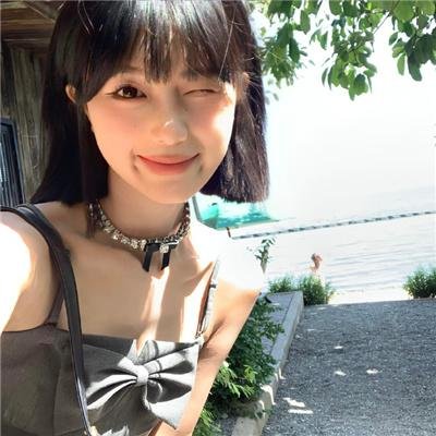 牧蜂姑娘